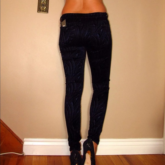 7 For All Mankind Skinny Flocked Burnt Velvet Pants size 24 25 26 27 Blue New - Picture 3 of 8